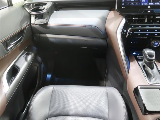 ハリアーハイブリッド Ｚ　レザーパッケージ　革シート　フルセグ　メモリーナビ　ミュージックプレイヤー接続可　バックカメラ　衝突被害軽減システム　ＥＴＣ　ドラレコ　ＬＥＤヘッドランプ　フルエアロ（30枚目）