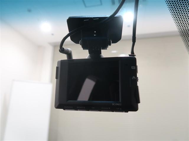 カムリ ＷＳレザーパッケージ　革シート　フルセグ　メモリーナビ　ＤＶＤ再生　ミュージックプレイヤー接続可　バックカメラ　衝突被害軽減システム　ＥＴＣ　ドラレコ　ＬＥＤヘッドランプ（11枚目）