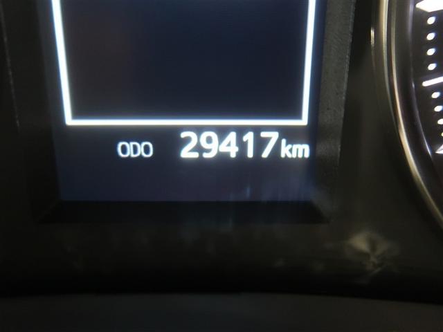 アルファード ２．５Ｓ　Ｃパッケージ　サンルーフ　フルセグ　メモリーナビ　ＤＶＤ再生　ミュージックプレイヤー接続可　後席モニター　バックカメラ　衝突被害軽減システム　ＥＴＣ　ドラレコ　両側電動スライド　ＬＥＤヘッドランプ　乗車定員７人（32枚目）