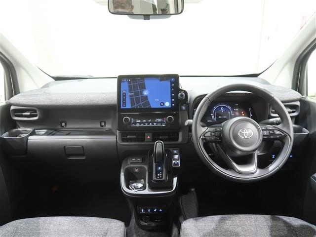 シエンタ ハイブリッドＺ　フルセグ　メモリーナビ　ミュージックプレイヤー接続可　後席モニター　バックカメラ　衝突被害軽減システム　ＥＴＣ　両側電動スライド　ＬＥＤヘッドランプ　乗車定員７人　３列シート（6枚目）