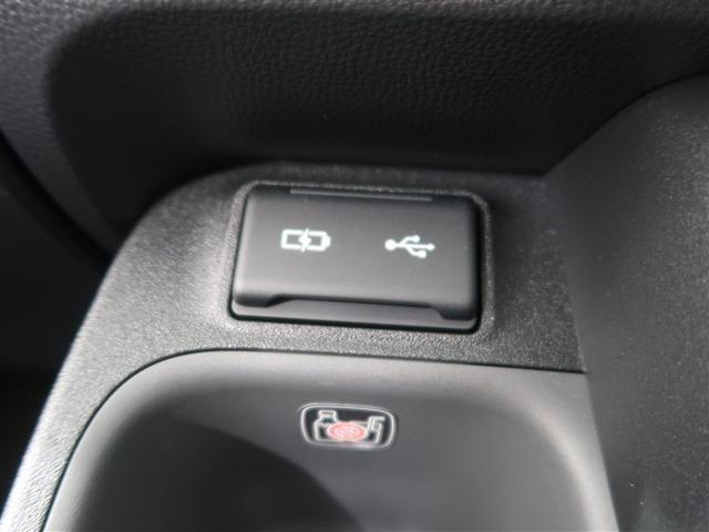 シエンタ ハイブリッドＺ　フルセグ　メモリーナビ　ミュージックプレイヤー接続可　後席モニター　バックカメラ　衝突被害軽減システム　ＥＴＣ　両側電動スライド　ＬＥＤヘッドランプ　乗車定員７人　３列シート（35枚目）