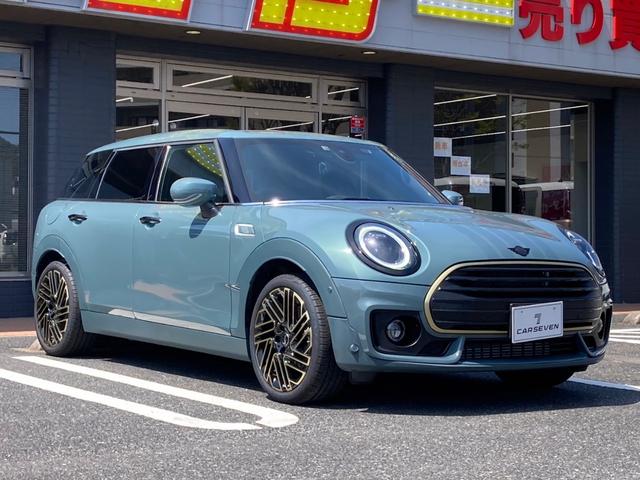 ＭＩＮＩ クーパー　クラブマン　アントールド・エディション　特別仕様車　アップルカープレイ　本革　（グリーン）（2枚目）