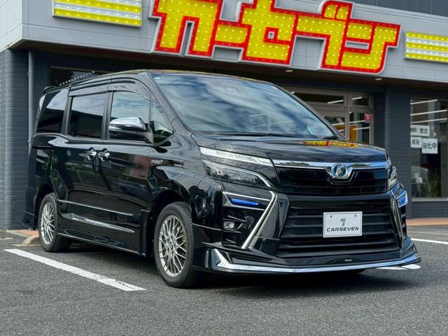ヴォクシー ハイブリッドＺＳ　煌　モデリスタ　フリップダウンモニター　両側パワースライドドア　運転席・助手席シートヒーター　クルーズコントロール（2枚目）