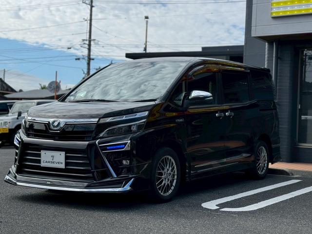 ヴォクシー ハイブリッドＺＳ　煌　モデリスタ　フリップダウンモニター　両側パワースライドドア　運転席・助手席シートヒーター　クルーズコントロール（4枚目）