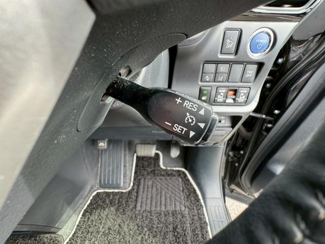 ヴォクシー ハイブリッドＺＳ　煌　モデリスタ　フリップダウンモニター　両側パワースライドドア　運転席・助手席シートヒーター　クルーズコントロール（9枚目）