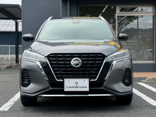 キックス X アラウンドビューモニター ETC クルーズコントロール インテリジェントルームミラー スマートキー プッシュスタート ルーフスポイラー 純正ナビ Bluetooth TV(3枚目)