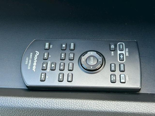 ワゴンR ハイブリッドFX ディスプレイオーディオ バックカメラ プッシュスタート スマートキー ドラレコ前後 オートエアコン(28枚目)