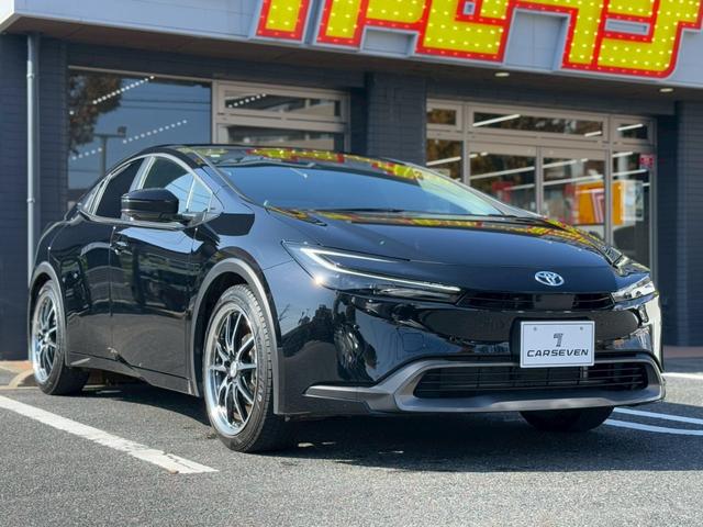 プリウス Ｇ　パノラミックビューモニター　レーダークルーズコントロール　ＥＴＣ２．０　運転席・助手席シートヒーター　ＴＶ　電動パーキングブレーキ　ＴＶ　プッシュスタート　スマートキー　ＡＣ１００Ｖ（2枚目）