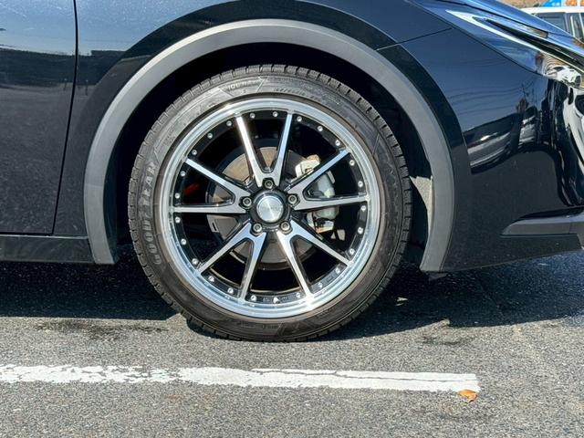 プリウス Ｇ　パノラミックビューモニター　レーダークルーズコントロール　ＥＴＣ２．０　運転席・助手席シートヒーター　ＴＶ　電動パーキングブレーキ　ＴＶ　プッシュスタート　スマートキー　ＡＣ１００Ｖ（43枚目）