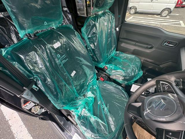 座り心地が良いシートなので長時間の運転でも快適にお過ごしいただけます。