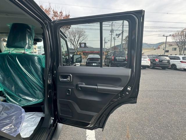 商談のタイミングによって他のお客様に売れてしまう事がございます。ご来店の際は事前にご連絡いただけましたら、すぐにお答えいたします！