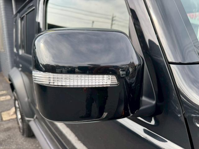 デザイン性だけでなく、ドライバーの巻き込み防止など安全運転をサポート致します！周囲からの視認性にも優れていて安心です！