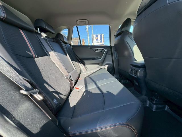 ＲＡＶ４ アドベンチャー　ＪＡＯＳエアロ　ＪＡＯＳパーツ　バックカメラ　レーダークルーズコントロール　シートヒーター　シートベンチレーション　ステアリングヒーター　ＥＴＣ２．０　ＴＶ（22枚目）