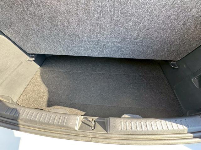 ヤリス ハイブリッドＺ　パノラミックビューモニター　運転席・助手席シートヒーター　エアロ　クルコン　ドラレコ　ＥＴＣ　スマートキー　ＣＤ／ＤＶＤ（25枚目）