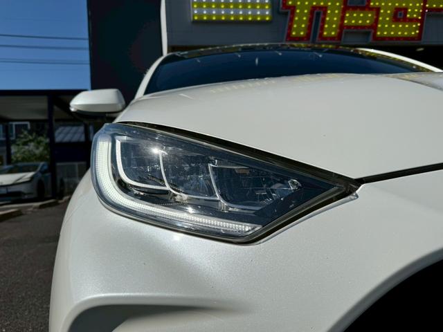 ヤリス ハイブリッドＺ　パノラミックビューモニター　運転席・助手席シートヒーター　エアロ　クルコン　ドラレコ　ＥＴＣ　スマートキー　ＣＤ／ＤＶＤ（34枚目）