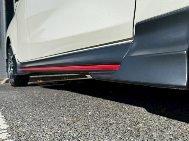 ヤリス ハイブリッドＺ　パノラミックビューモニター　運転席・助手席シートヒーター　エアロ　クルコン　ドラレコ　ＥＴＣ　スマートキー　ＣＤ／ＤＶＤ（38枚目）