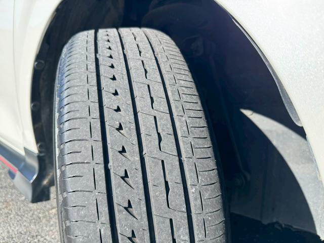 ヤリス ハイブリッドＺ　パノラミックビューモニター　運転席・助手席シートヒーター　エアロ　クルコン　ドラレコ　ＥＴＣ　スマートキー　ＣＤ／ＤＶＤ（44枚目）