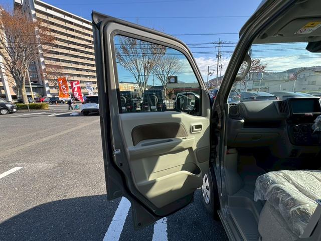 エブリイ ジョイン 4WD プッシュスタート スマートキー シートヒーター オーディオレス コーナーセンサー(30枚目)