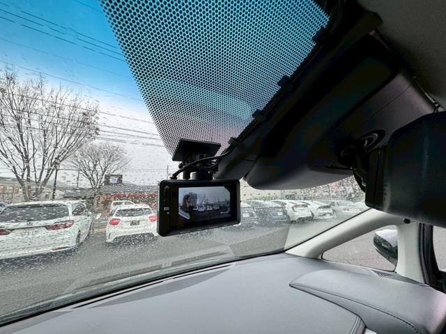 アルファード 2.5S Cパッケージ 両側パワースライドドア デジタルインナーミラー フリップダウンモニター スペアタイヤ HDMI バックカメラ 運転席・助手席シートヒーター/シートベンチレーション ドラレコ ステアリングヒーター(14枚目)