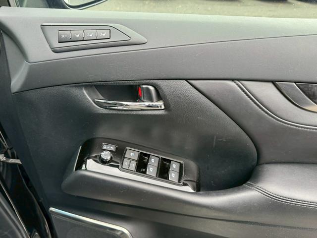 アルファード 2.5S Cパッケージ 両側パワースライドドア デジタルインナーミラー フリップダウンモニター スペアタイヤ HDMI バックカメラ 運転席・助手席シートヒーター/シートベンチレーション ドラレコ ステアリングヒーター(32枚目)