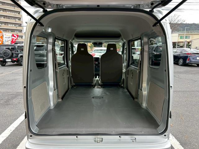 エブリイ ＰＡ　ラジオ　マニュアルエアコン　４ＷＤ（21枚目）