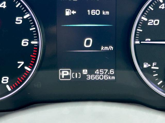 レヴォーグ ＧＴ－Ｈ　クルーズコントロール　パドルシフト　フロントカメラ　サイドカメラ　電動リアゲート　ＥＴＣ（7枚目）