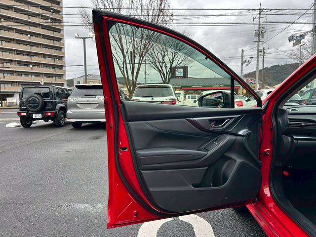 レヴォーグ ＧＴ－Ｈ　クルーズコントロール　パドルシフト　フロントカメラ　サイドカメラ　電動リアゲート　ＥＴＣ（40枚目）