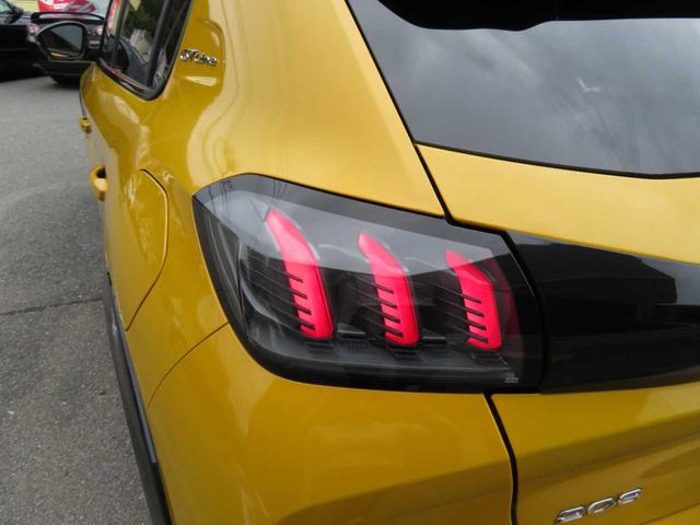 208 GTライン ターボ パノラミックガラスルーフ Rスポ 純正アルミ LEDライト ハーフレザーシート 9インチディスプレイオーディオ バックカメラ 衝突被害軽減ブレーキ BSM クルコン アイドリングS 盗難防止(38枚目)