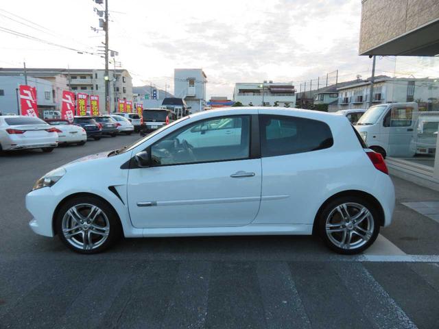 ルーテシア 　６ＭＴ　純正１７インチアルミ　ブレンボキャリパー　カロッツェリアナビＴＶ　ＥＴＣ　キーレス　パワステ　パワーウィンドウ　オートエアコン（5枚目）