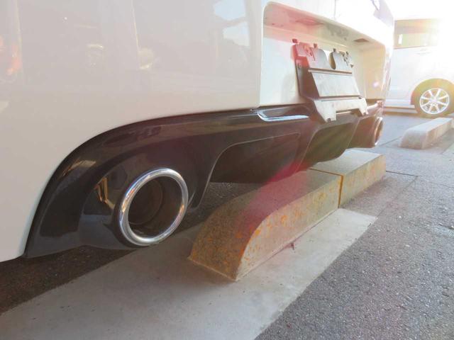 ルーテシア 　６ＭＴ　純正１７インチアルミ　ブレンボキャリパー　カロッツェリアナビＴＶ　ＥＴＣ　キーレス　パワステ　パワーウィンドウ　オートエアコン（34枚目）