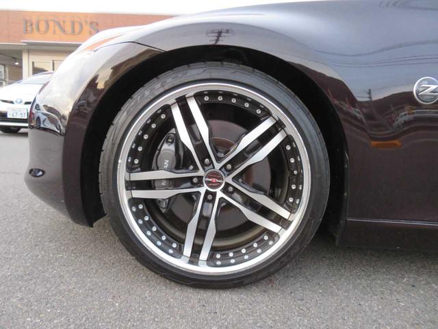 フェアレディＺ ロードスターバージョンＳＴ　電動オープン　ボルドー幌　コンビレザー　ＰＷシート　シートヒーター＋クーラー　シャレン２０ＡＷ　キャリパー　２本出マフラー　ＬＥＤテール　ＨＩＤ　デジタルミラー　３連メーター　ナビ　ＢＯＳＥサウンド（28枚目）