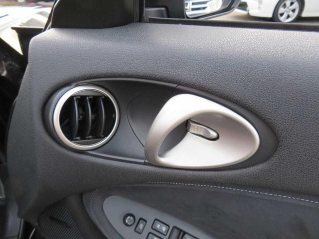 フェアレディＺ ロードスターバージョンＳＴ　電動オープン　ボルドー幌　コンビレザー　ＰＷシート　シートヒーター＋クーラー　シャレン２０ＡＷ　キャリパー　２本出マフラー　ＬＥＤテール　ＨＩＤ　デジタルミラー　３連メーター　ナビ　ＢＯＳＥサウンド（59枚目）