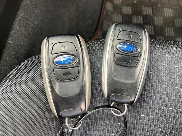 レヴォーグ １．６ＧＴアイサイト　４ＷＤ　前後ドライブレコーダー　ＥＴＣ　ナビ　ＴＶ　オートクルーズコントロール　レーンアシスト　衝突被害軽減システム　アルミホイール　オートライト　スマートキー　アイドリングストップ　電動格納ミラー（13枚目）