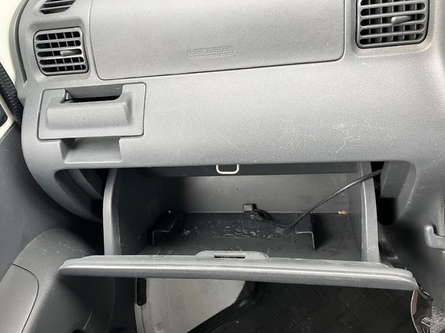 ハイゼットカーゴ スペシャルクリーン 4WD オートマ車 ドライブレコーダー ナビ バックカメラ エアコン パワステ パワーウインドウ 集中ドアロック タコグラフ フォグランプ(27枚目)