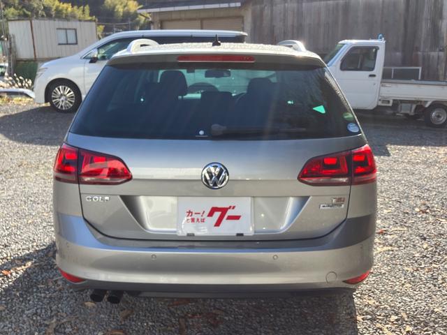 ゴルフヴァリアント ＴＳＩハイラインブルーモーションテクノロジー　ワンオーナー　ドライブレコーダー　ＤＳＲＣ　純正ナビ　ＴＶ　ＤＶＤ　ＢＴオーディオ　バックカメラ　クリアランスソナー　クルーズコントロール　オートライト　ＨＩＤ　スマートキー（5枚目）
