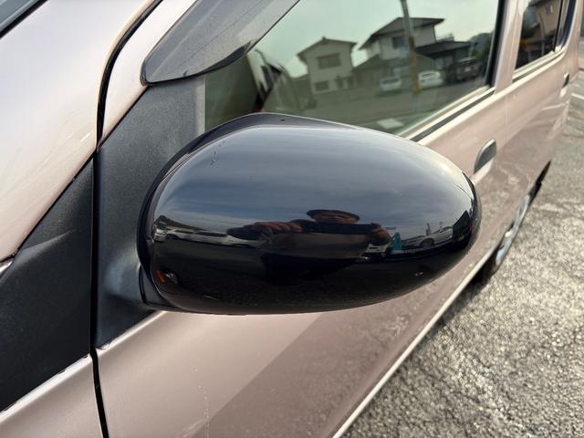 ミラ Ｘスペシャル　５速マニュアル車　走行１４０００ＫＭ　ポータブルナビ（11枚目）