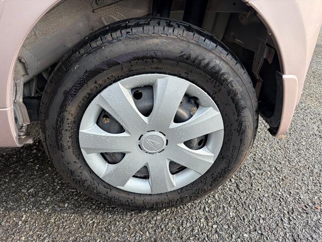 ミラ Ｘスペシャル　５速マニュアル車　走行１４０００ＫＭ　ポータブルナビ（37枚目）