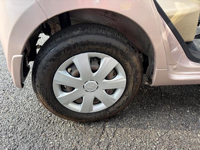 ミラ Ｘスペシャル　５速マニュアル車　走行１４０００ＫＭ　ポータブルナビ（40枚目）