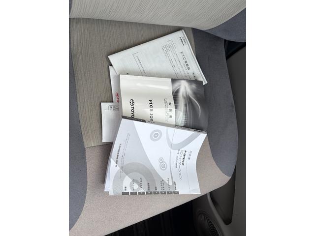 ピクシスジョイ 　パール　ＥＴＣ　純正ナビ　オートライト　オート電動格納ミラー　衝突安全カメラ（23枚目）