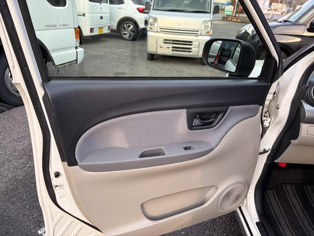 ピクシスジョイ 　パール　ＥＴＣ　純正ナビ　オートライト　オート電動格納ミラー　衝突安全カメラ（26枚目）