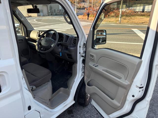 NV100クリッパーバン DX GLパッケージ 4AT バッテリー新品(15枚目)