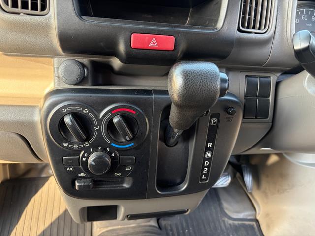 NV100クリッパーバン DX GLパッケージ 4AT バッテリー新品(21枚目)