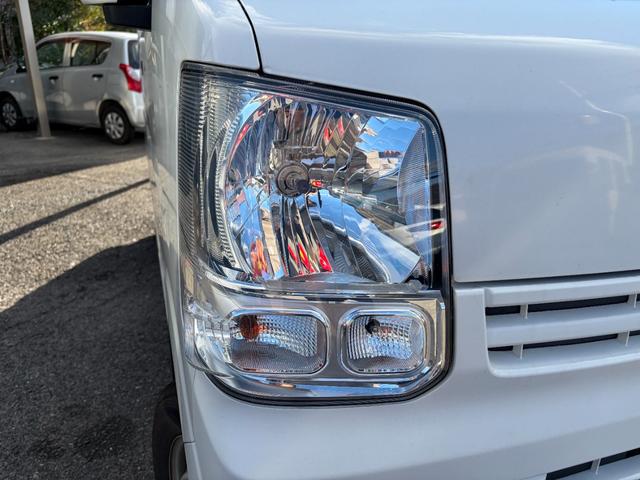 ＮＶ１００クリッパーバン ＤＸ　ＧＬセーフティパッケージ　４速オートマチック　衝突安全装置　オートライト　ドラレコ　ＥＴＣ　電動格納ミラー　前席パワーウィンドウ　バックカメラ　ディスプレーオーディオ（10枚目）