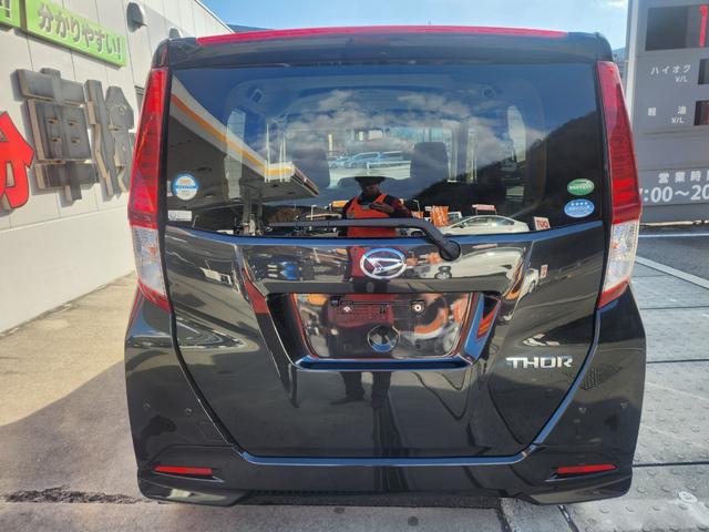 トール Ｘ　ＳＡＩＩＩ　スマートキー　プッシュスタート　左側パワースライドドア　社外ナビ　バックモニター　ガイドライン付き　ＥＴＣ　ハロゲンヘッドランプ　マニュアルエアコン　衝突軽減装置　クリアランスソナー（5枚目）