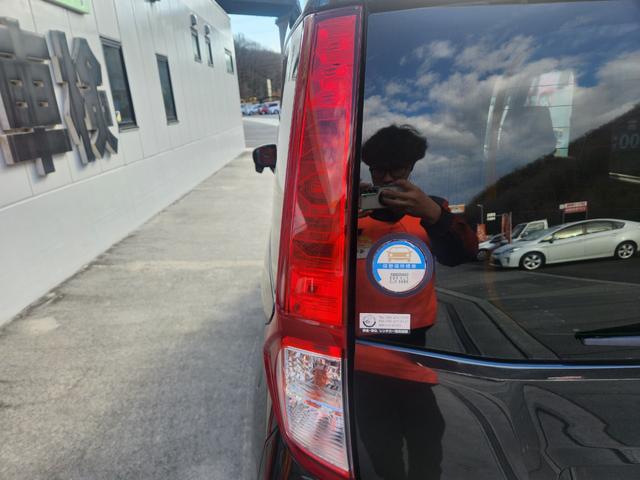 トール Ｘ　ＳＡＩＩＩ　スマートキー　プッシュスタート　左側パワースライドドア　社外ナビ　バックモニター　ガイドライン付き　ＥＴＣ　ハロゲンヘッドランプ　マニュアルエアコン　衝突軽減装置　クリアランスソナー（18枚目）