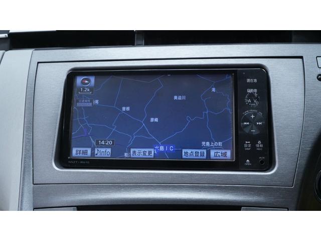 プリウス Ｓ　社外ナビ　フルセグＴＶ　ＣＤ／ＤＶＤ再生　Ｂｌｕｅｔｏｏｔｈ接続　バックカメラ　スマートキー　プッシュスタート　ステアリングスイッチ　チルトステアリング　シートリフター　カーテンエアバック（6枚目）