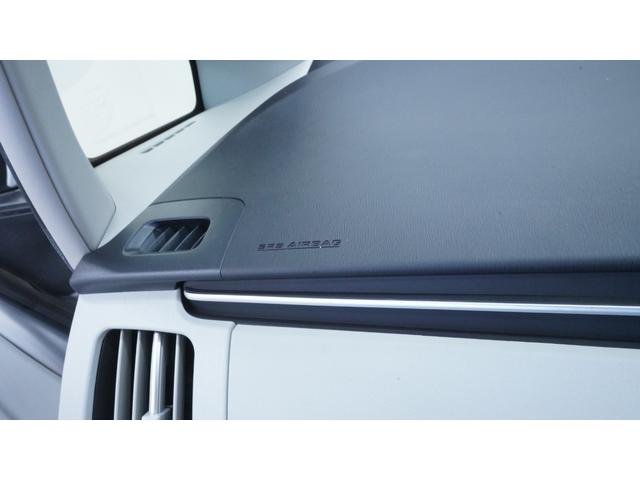 プリウス Ｓ　社外ナビ　フルセグＴＶ　ＣＤ／ＤＶＤ再生　Ｂｌｕｅｔｏｏｔｈ接続　バックカメラ　スマートキー　プッシュスタート　ステアリングスイッチ　チルトステアリング　シートリフター　カーテンエアバック（30枚目）