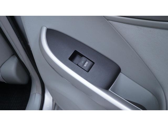 プリウス Ｓ　社外ナビ　フルセグＴＶ　ＣＤ／ＤＶＤ再生　Ｂｌｕｅｔｏｏｔｈ接続　バックカメラ　スマートキー　プッシュスタート　ステアリングスイッチ　チルトステアリング　シートリフター　カーテンエアバック（42枚目）