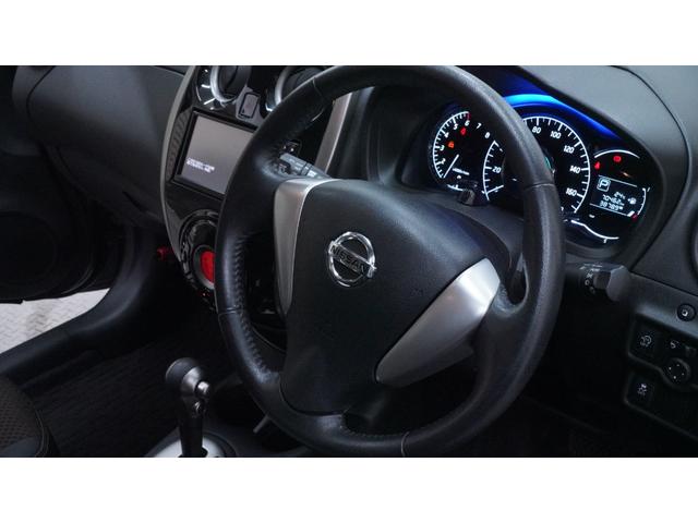 ノート メダリスト　エマージェンシーブレーキパッケージ　禁煙車　純正ナビ　フルセグＴＶ　Ｂｌｕｅｔｏｏｔｈ　全方位モニター　スマートキー　車線逸脱警報　ＡＵＴＯライト　ＡＵＴＯエアコン　グレード専用内装　ハーフレザーシート　衝突被害軽減ブレーキ（14枚目）