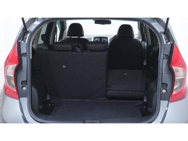 ノート メダリスト　エマージェンシーブレーキパッケージ　禁煙車　純正ナビ　フルセグＴＶ　Ｂｌｕｅｔｏｏｔｈ　全方位モニター　スマートキー　車線逸脱警報　ＡＵＴＯライト　ＡＵＴＯエアコン　グレード専用内装　ハーフレザーシート　衝突被害軽減ブレーキ（52枚目）